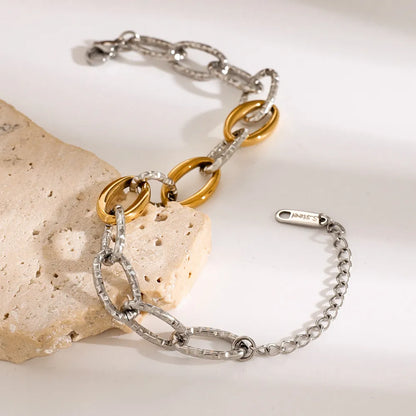 Two-Tone Chain Bracelet: A Blend of Elegance and Modernity